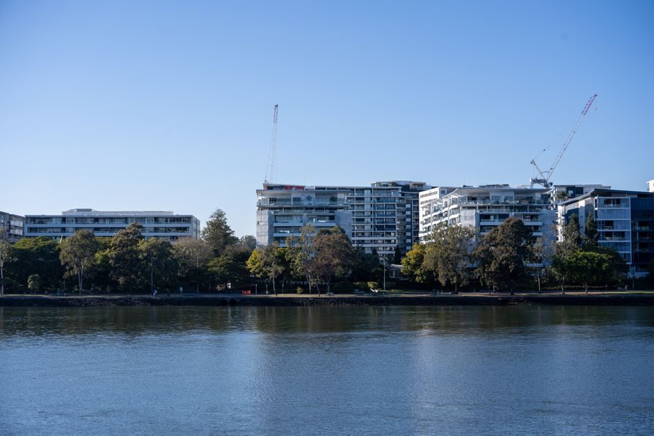London riverside new-build development — a market that rewards careful due diligence for overseas investors in October 2026