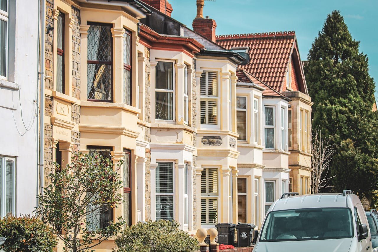 British residential community street — UK property for overseas Chinese buyers guided by IREIS Properties